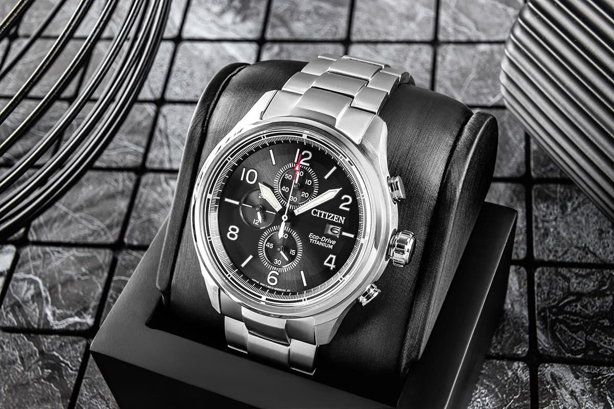 Zegarek Męski CITIZEN Super Titanium Eco-Drive CA0810-88E + BOX